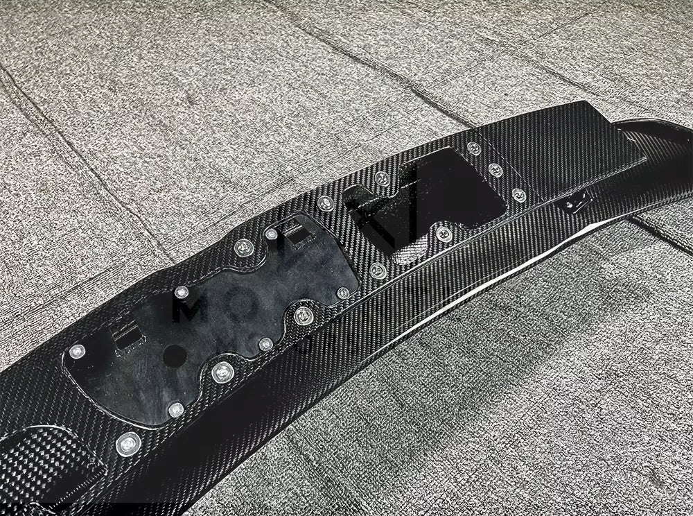 GTR Style Fiber Rear Wing – Mercedes-AMG GT / GTS - view 5