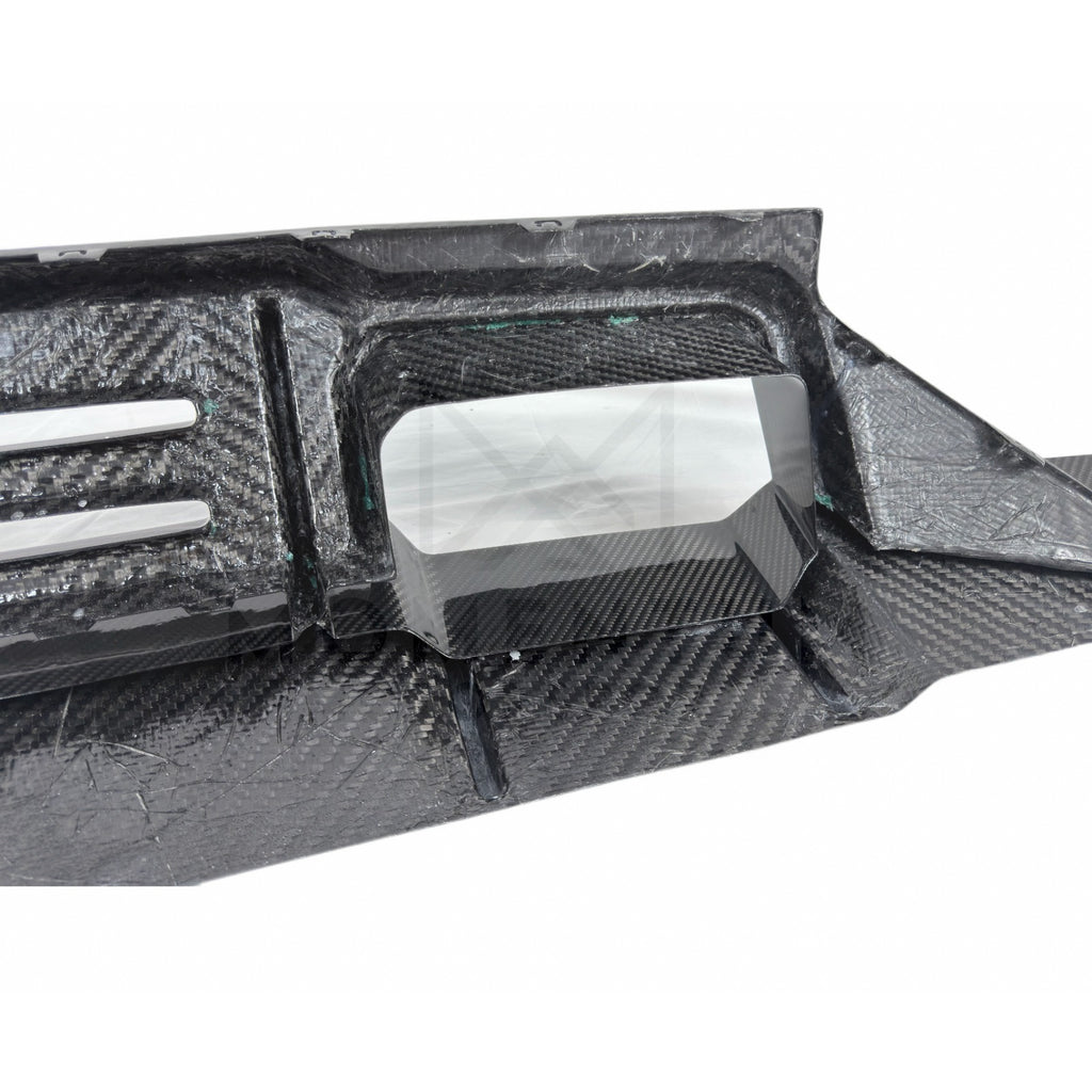 Momentum BMW G87 M2 Dry Carbon Rear Diffuser - view 7